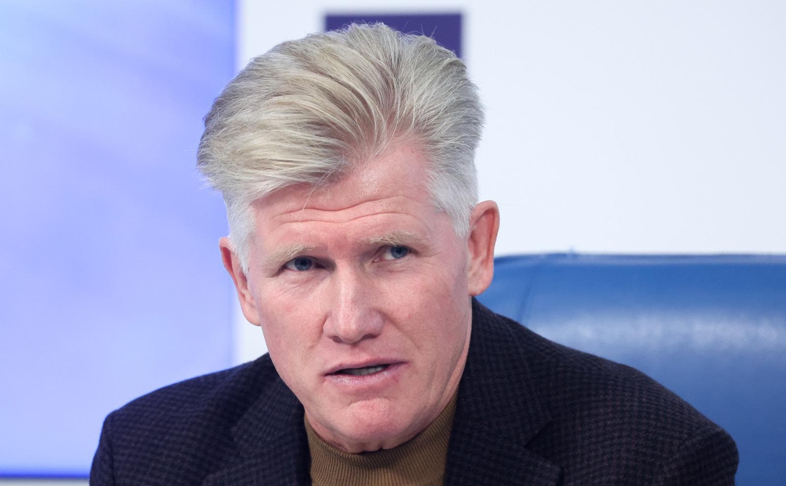 Чемпион ОИ Васильев: пусть трансгендеры соревнуются сами с собой, у женщин им нечего делать