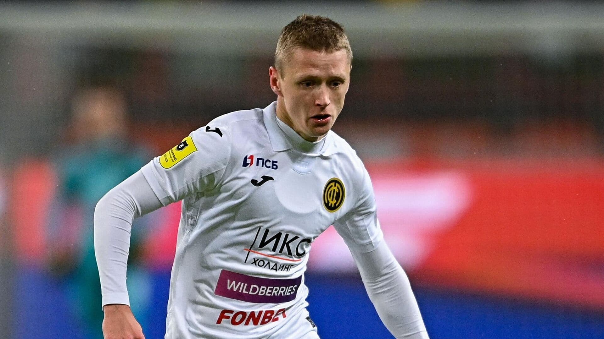 В «Сассуоло» опровергли информацию об интересе к Максиму Мухину