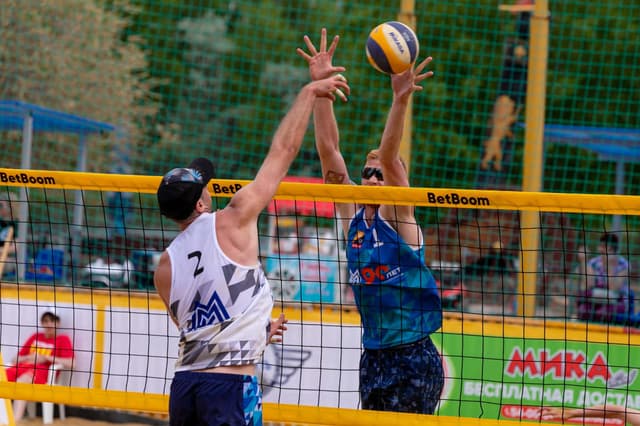 Чемпион Европы Мыськив заявил, что хочет сыграть в пляжный волейбол на Красной площади