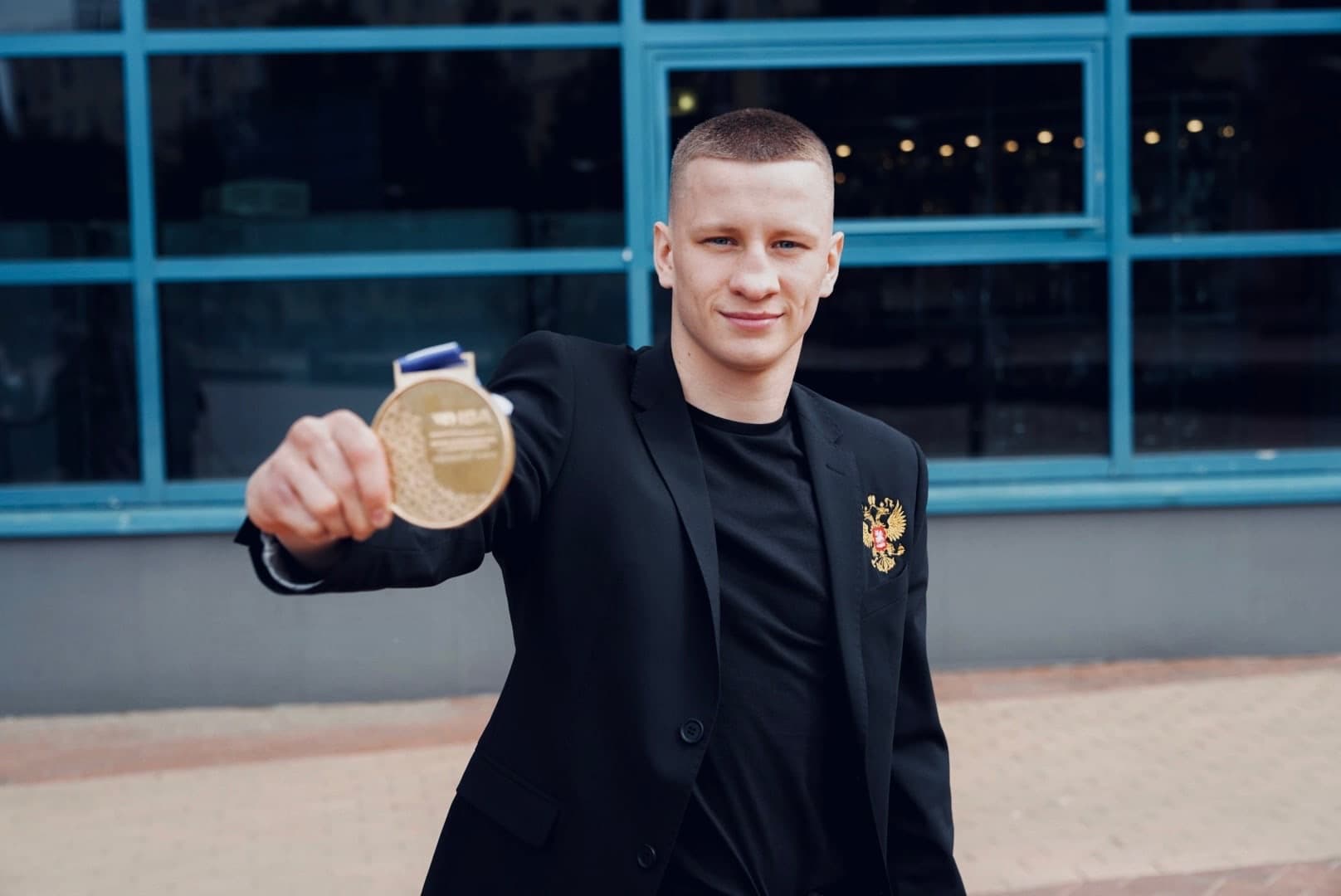 «Полгода не вылезал из дома, был в прострации»: боксер Двали - о скандальной драке в Крыму