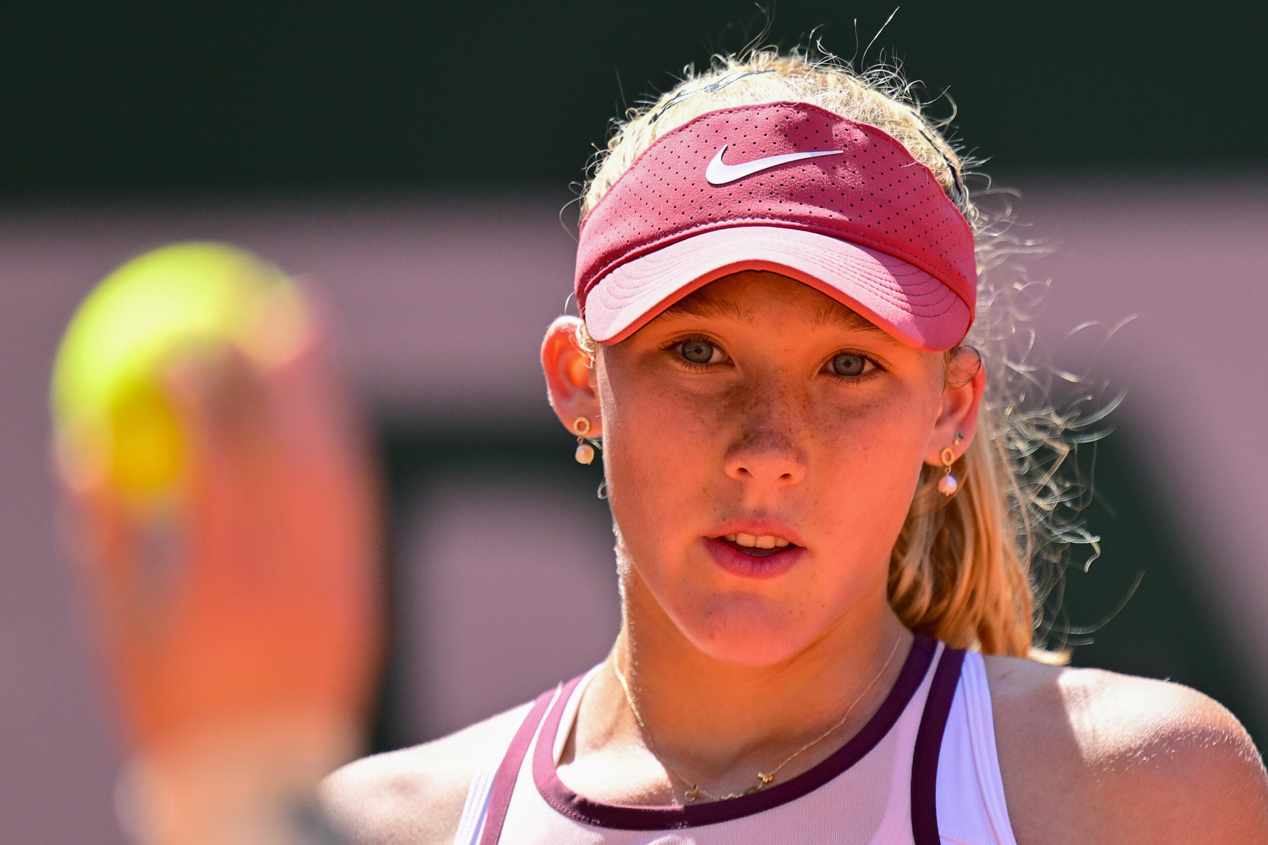 Веснина: Мирре Андреевой только 18 лет, скоро она подтянется к Соболенко и Швентек