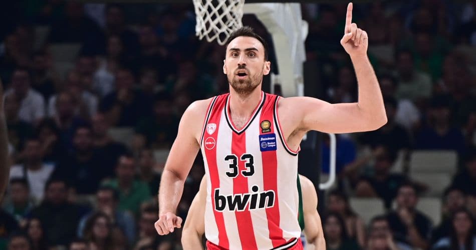 Олимпиакос-Дубаи