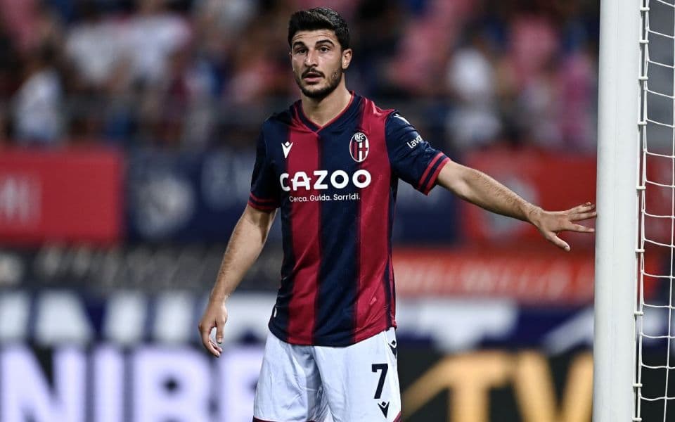 Кальяри – Болонья