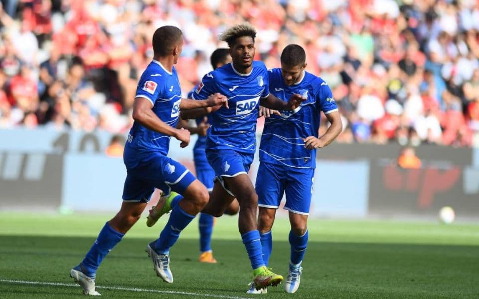 Санкт-Паули-Хоффенхайм