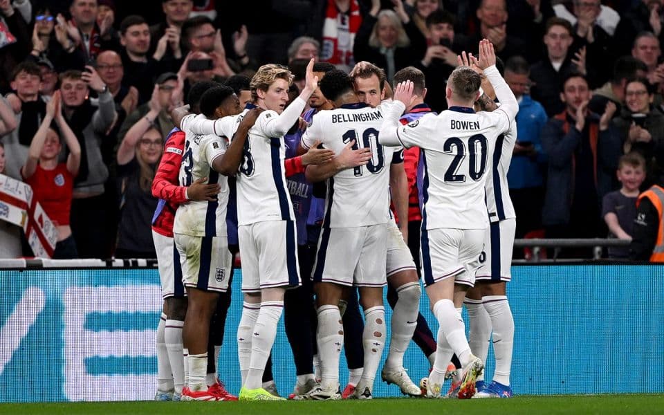 Албания - Англия