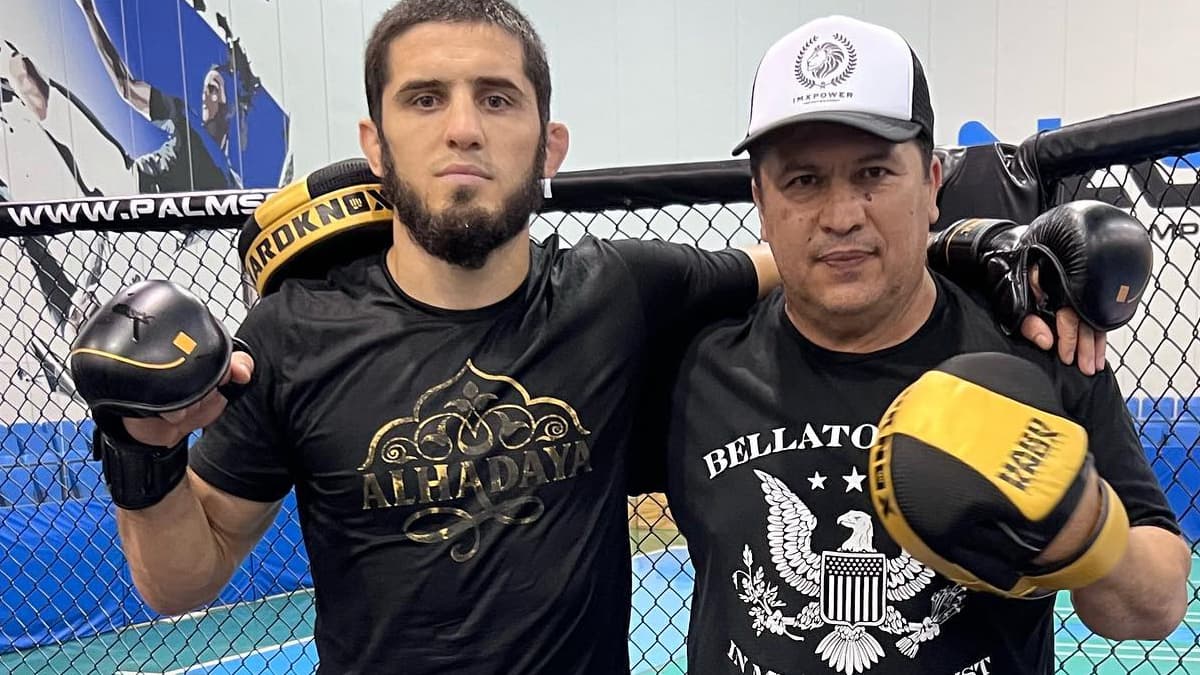 Ислам Махачев и Хавьер Мендес. Фото: соцсети Махачева