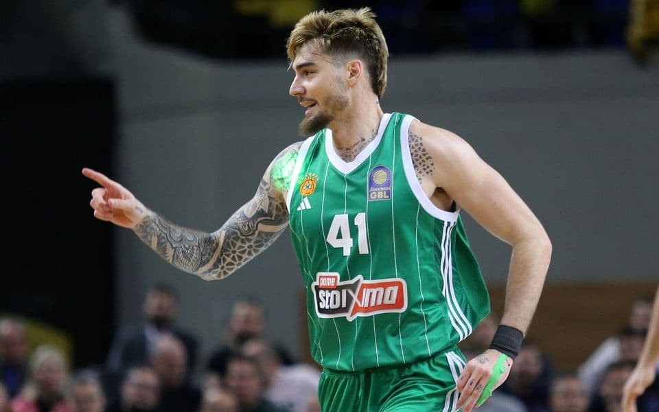 Панатинаикос-Дубаи