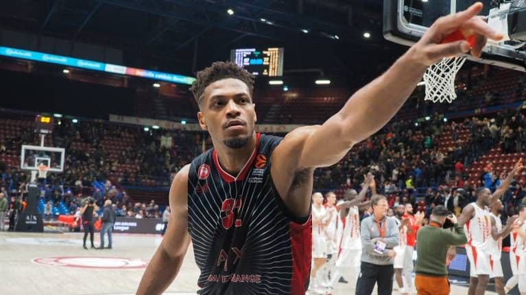 Маккаби Тель-Авив-Армани Милано