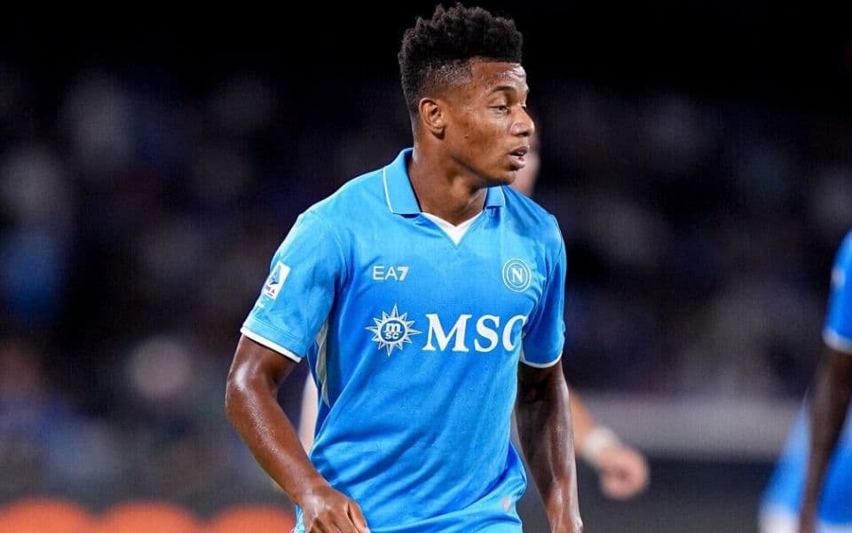 Наполи – Кальяри