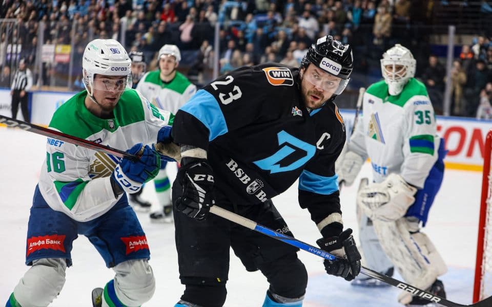 Динамо Мн - СКА