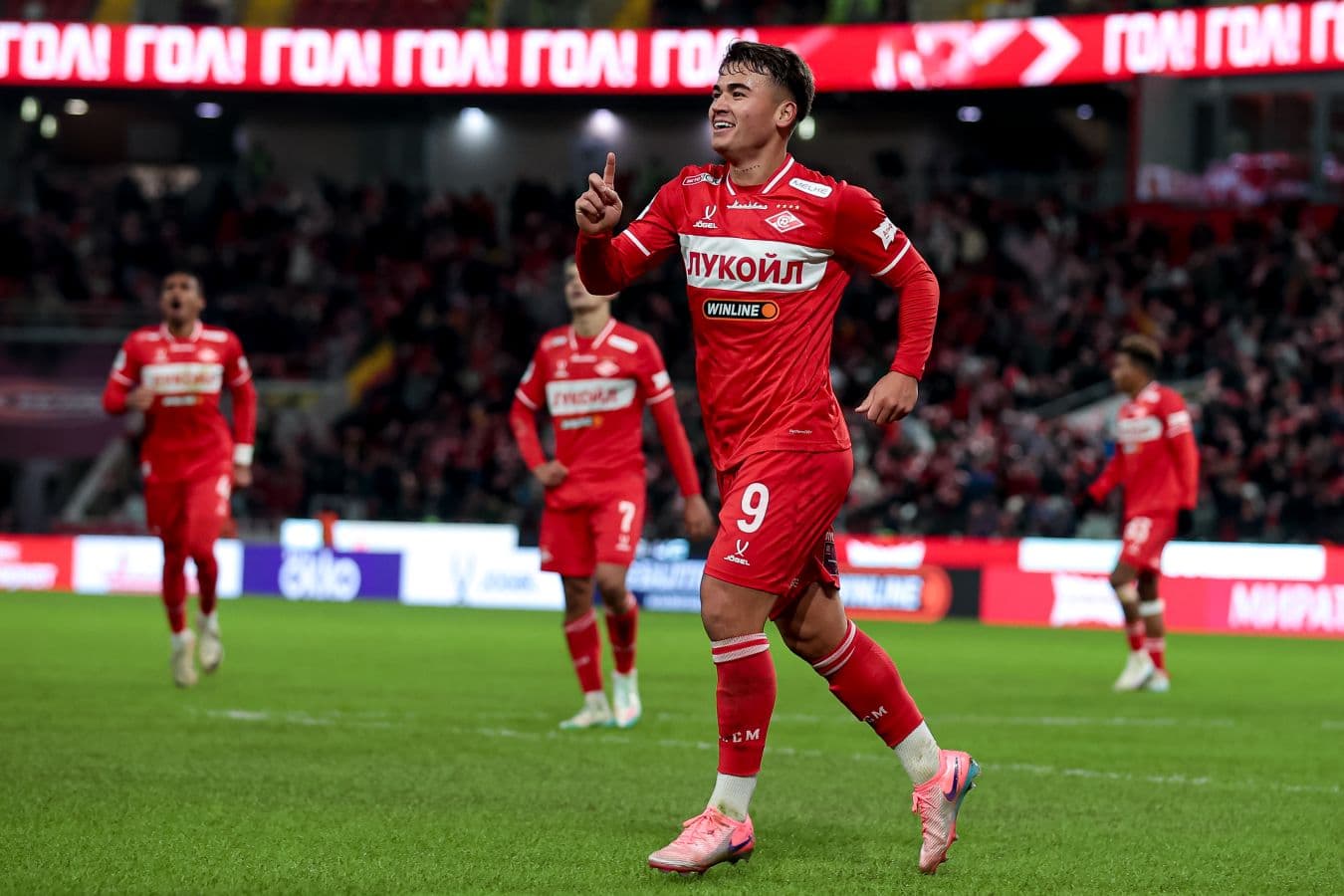 Манфред Угальде. Фото: Чемпионат