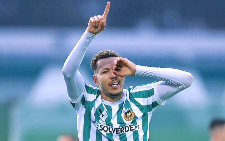 «Риу Аве» - «Фамаликан»