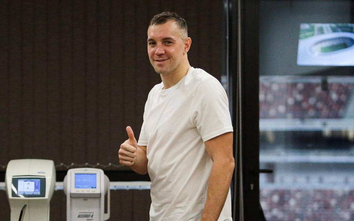 Агент Селюк: представитель Дзюбы звонил мне с просьбой устроить Артема в «Химки»