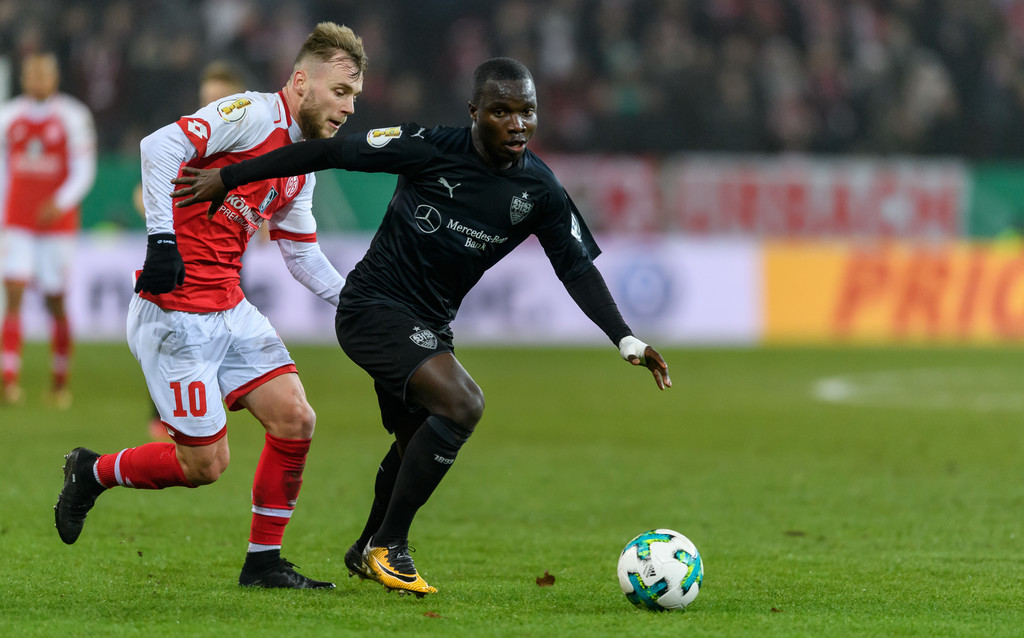 Прогноз на матч штутгарт. Прогноз на матч штутгарт. Байер леверкузен штутгарт. Боруссия мёнхенгладбах штутгарт прогноз. Айнтрахт штутгарт.