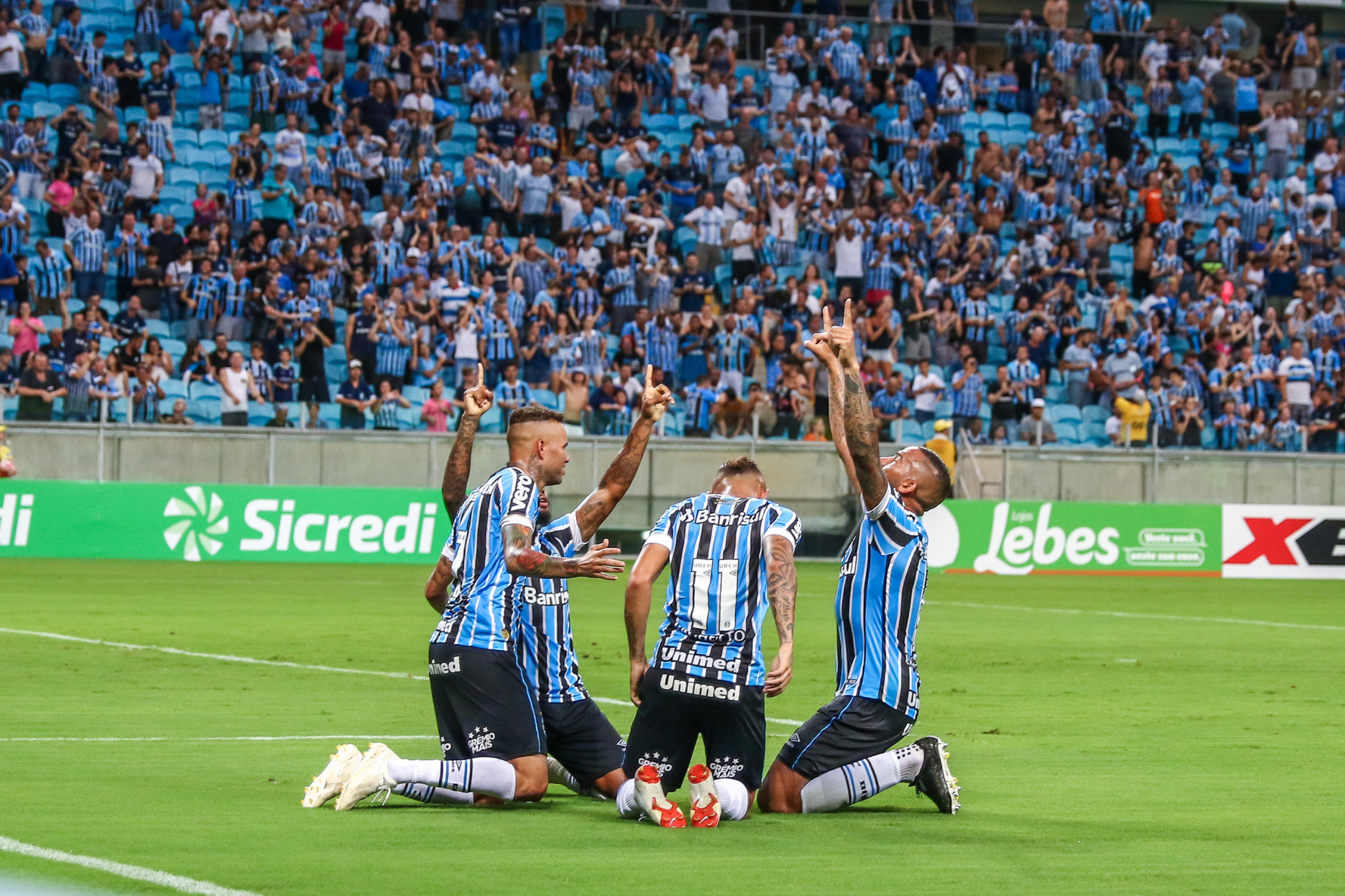 Палмейрас жувентуде прогноз. Gremio FC. Гремио ФК. Футбол клуб Гремио Бразилия.