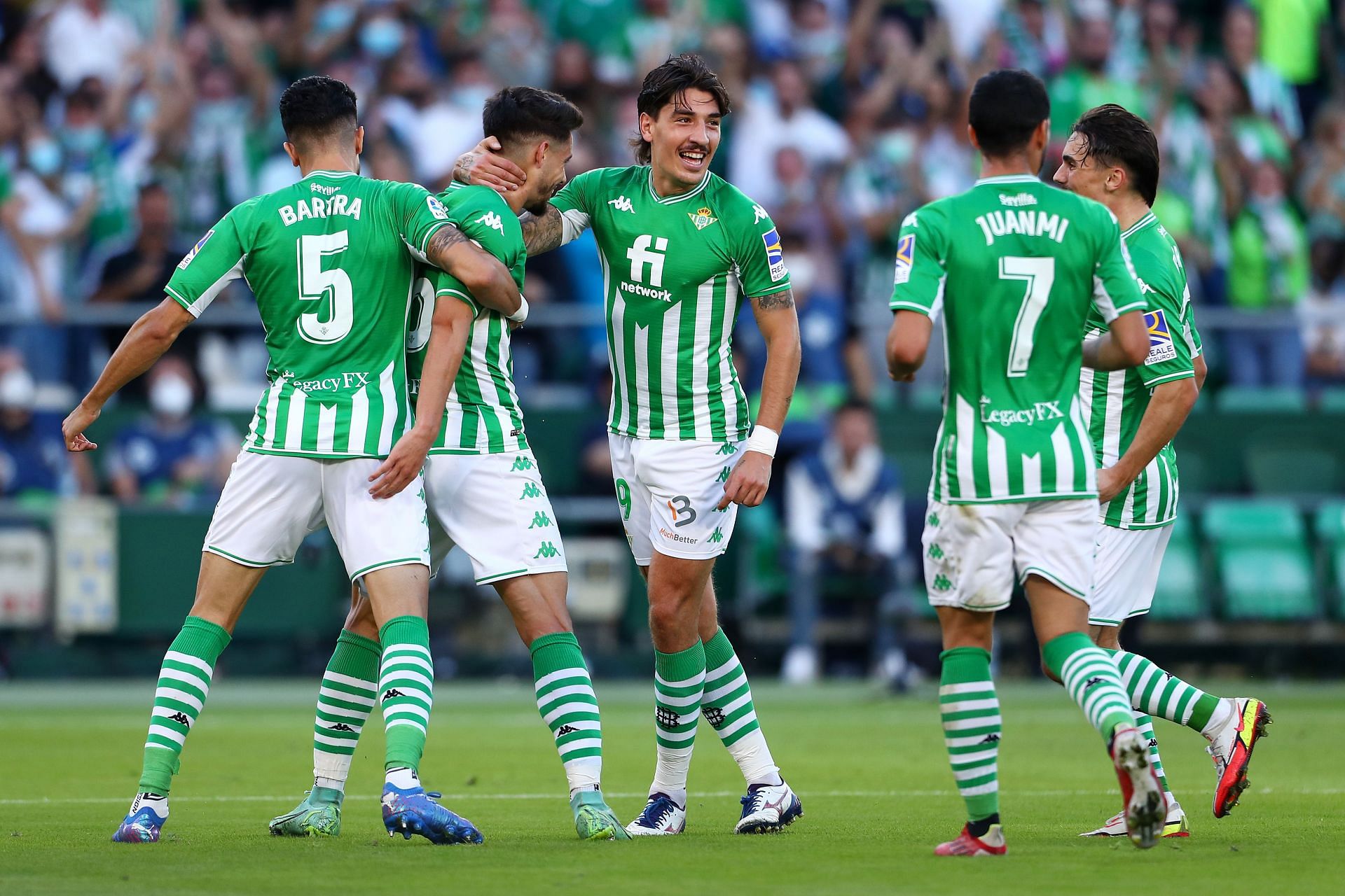 Donde esta jugando el betis hoy