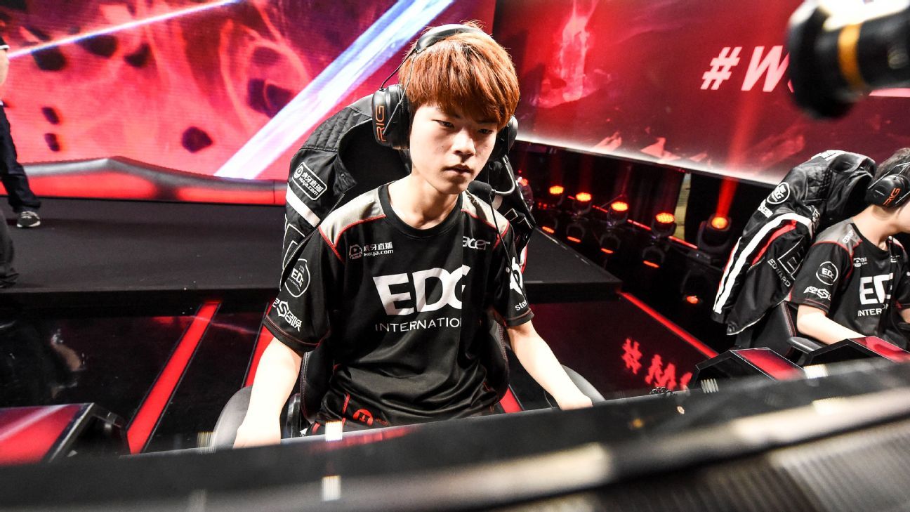 LNG Esports - EDward Gaming