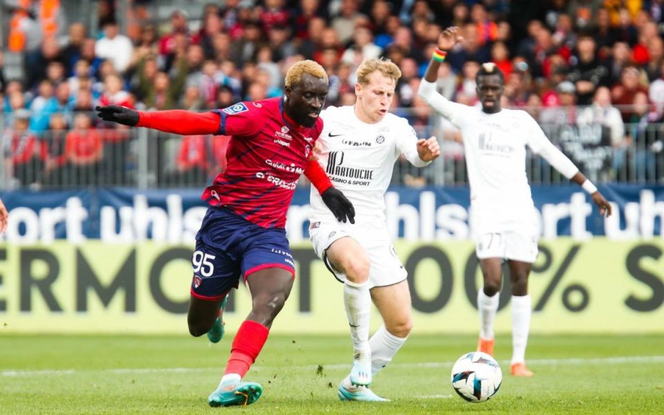 Прогноз на матч клермон. Прогноз на матч клермон. Чемпионат франции – клермон. Клермон анже 16 апреля. Футбол.