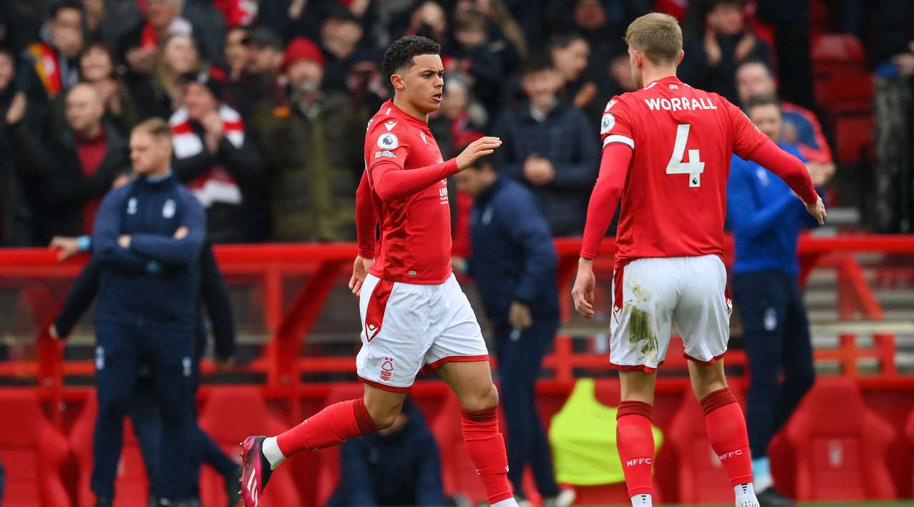 Ноттингем Ньюкасл. Nottingham Forest - Newcastle. Ноттингем Ньюкасл сегодня.