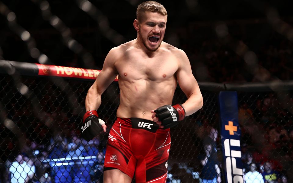 Вуд - Наимов