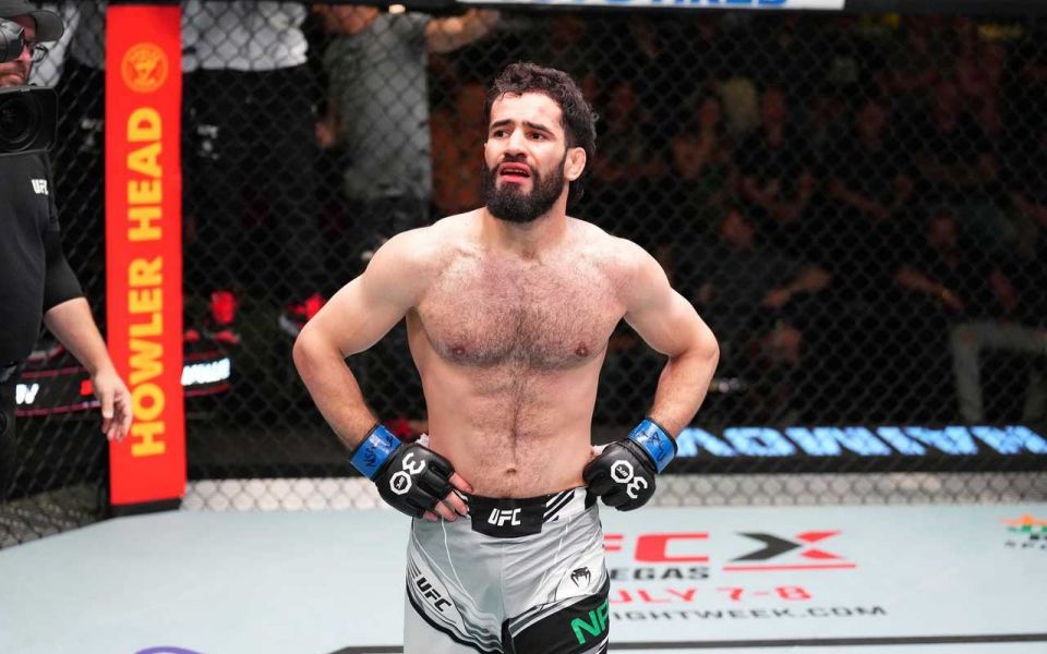 Вуд - Наимов