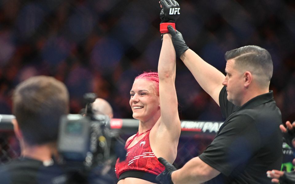 Уотерсон-Гомез - Робертсон