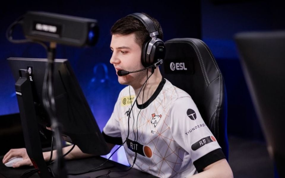 Virtus.pro - FURIA Esports